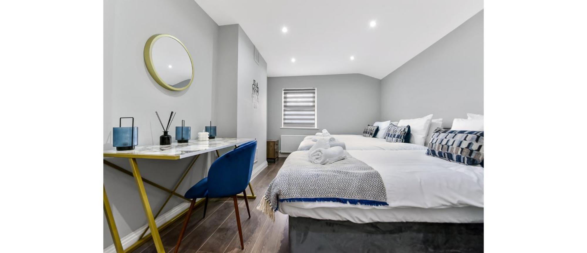 Cozy 3 Bedroom Flat In London! * Londra
